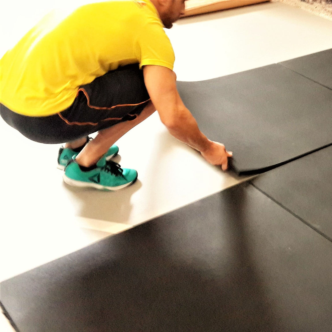 Gym flooring 30mm hot sale