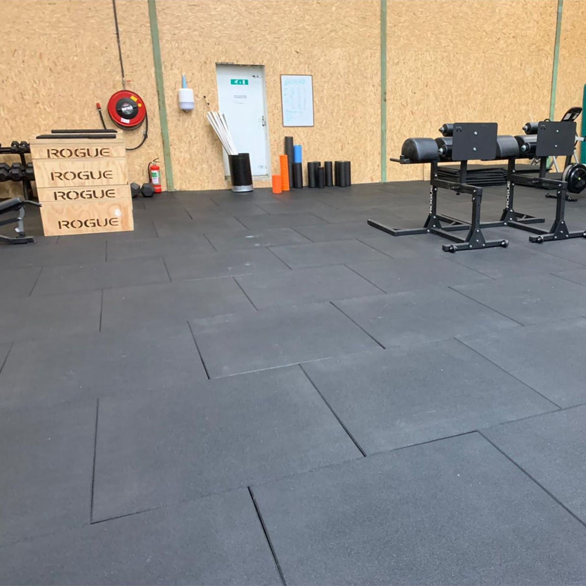 Gym best sale flooring rogue